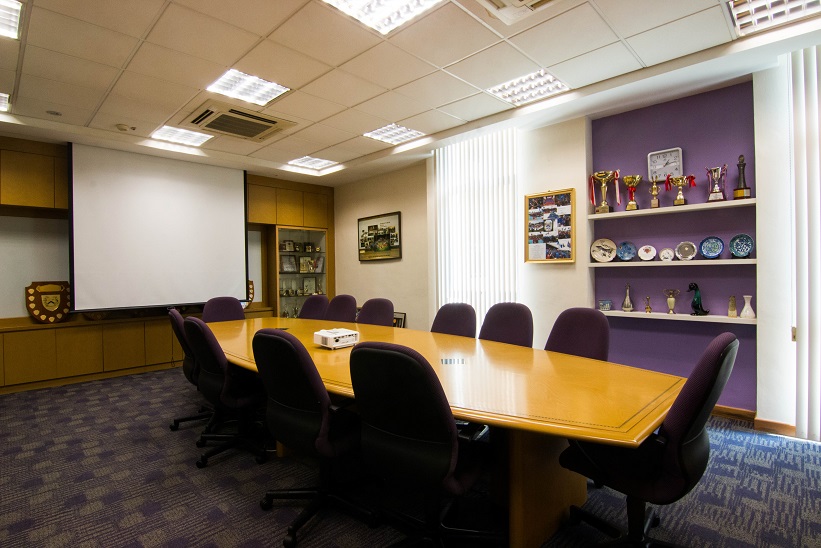 amenities-scrc-meeting-room